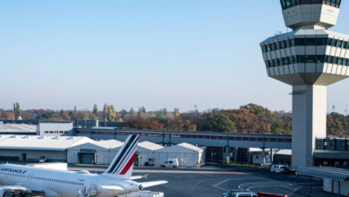 Desalojan aeropuertos en Francia por posible atentado; se mantiene alerta