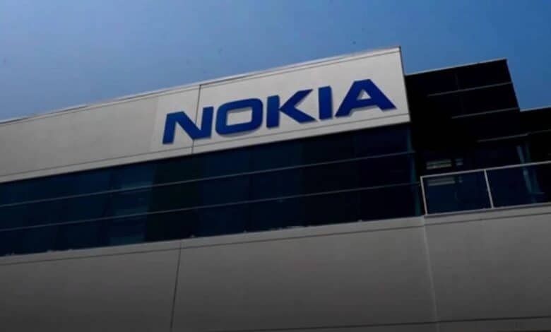 Nokia closes.