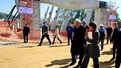 AMLO supervisa avances del Tren Interurbano "El Insurgente" 