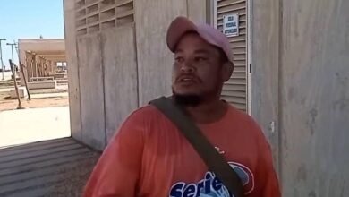 Hondureño se vuelve héroe al rescatar a dos jovencitas de ahogarse de playas de Coatzacoalcos