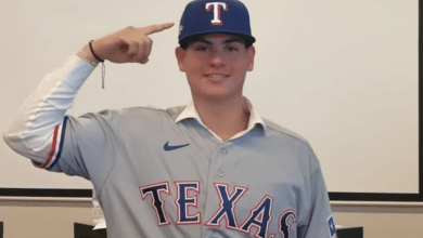 Texas Rangers firma al mexicano Ángel Arredondo