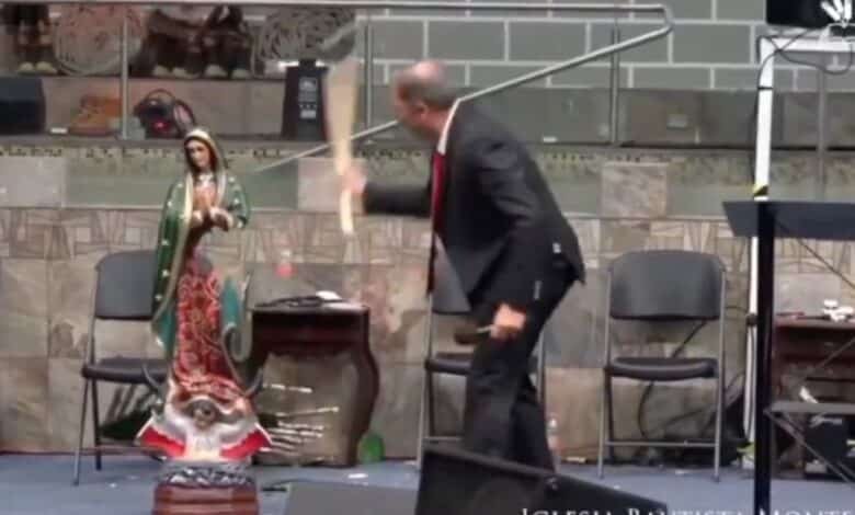 Video pastor.
