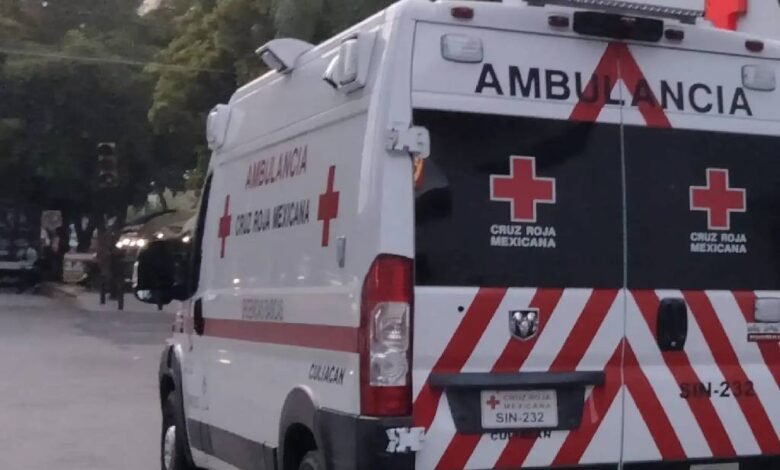 Joven es hospitalizado tras dispararse por accidente en Sinaloa