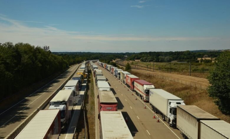 Transportistas en Veracruz exigen seguridad en carreteras