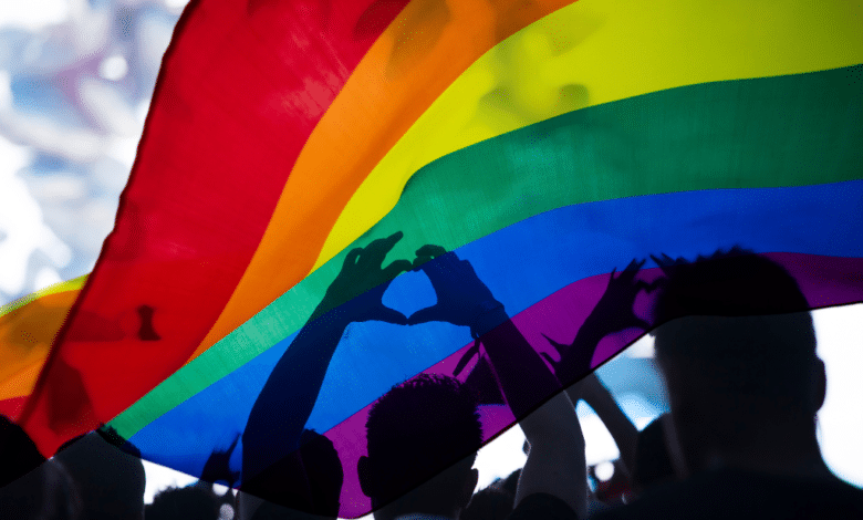 Diputados avala prohibir las terapias de conversión; prisión de hasta seis años