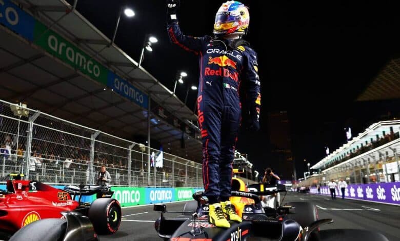 "Checo" Pérez culmina segundo en el GP de Arabia Saudita