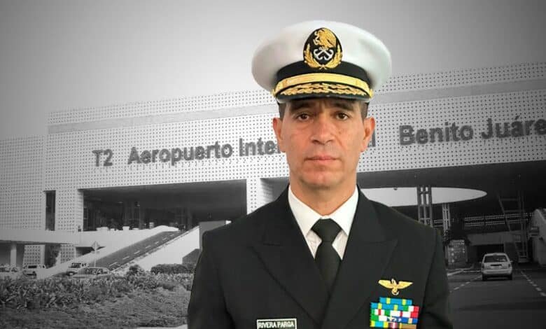 Contralmirante José Ramón Rivera rinde protesta como director de AICM