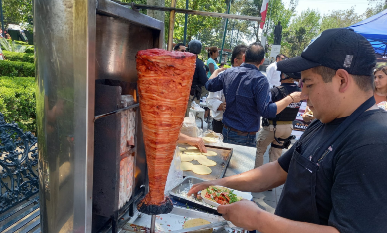 Con éxito celebran el Festival del Taco en el Parque Juárez de Xalapa