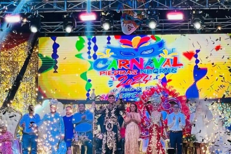 Coronación de los Reyes del Carnaval de Piedras Negras 2024