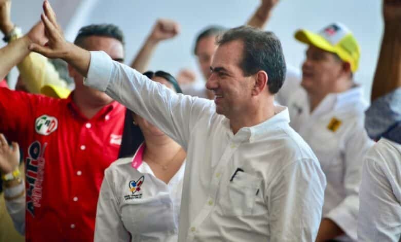 Con el compromiso de recuperar la grandeza de Veracruz, Xóchitl Gálvez y Pepe Yunes cierran campaña en Coatzacoalcos