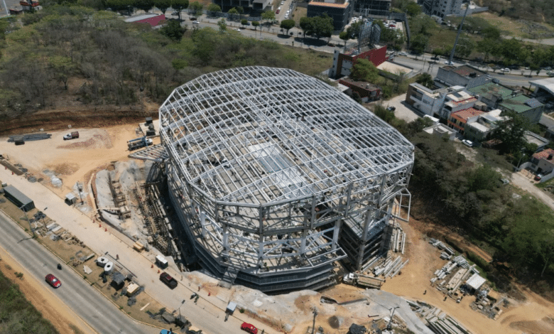 Avanza construcción del Nido Halcón, espacio techado único en Xalapa