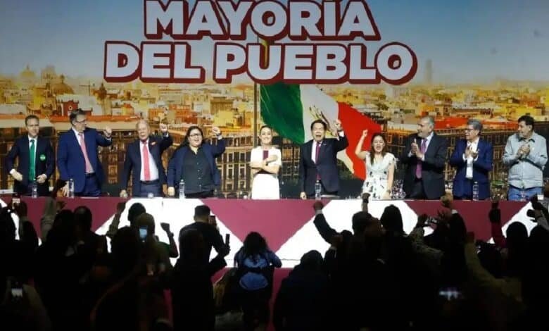 Sheinbaum pide a Ebrard, Adán, Velasco y Monreal en el Congreso