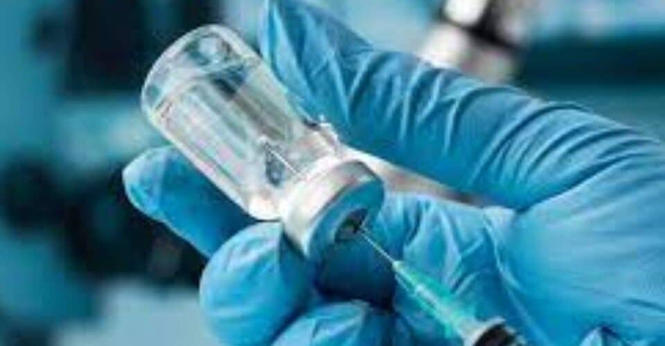 Cofepris aprueba el uso de la vacuna contra el Covid-19 hecha en México "Patria"