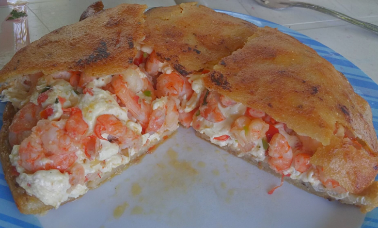 La tortilla rellena de camarones, una delicia típica de Tabasco