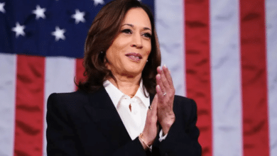 Harris mejora los resultados de Biden frente a Trump en un primer sondeo al nuevo enfrentamiento