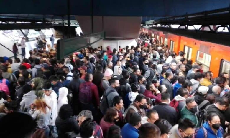 Líneas 8 y 2 del Metro de CDMX "presentan afluencia alta"