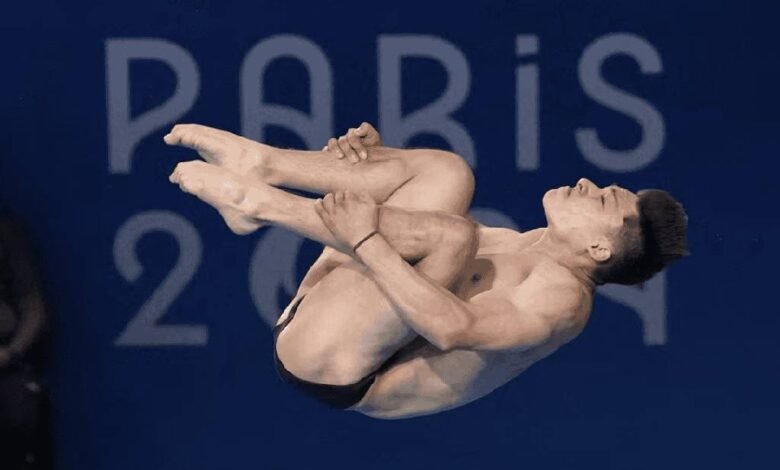 Osmar Olvera clasifica a la final de trampolín de 3m en París 2024