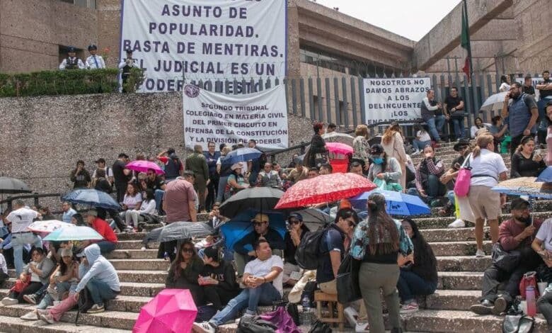 Trabajadores del Poder Judicial cumplen dos días en paro de labores