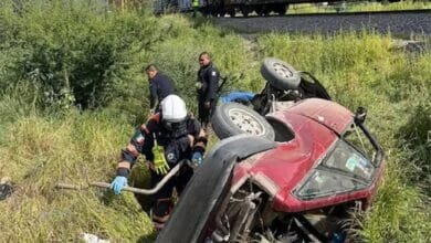 Intentan ganarle el paso al tren y provoca accidente en Querétaro