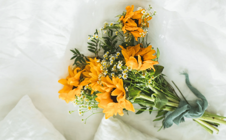 ¿Por qué regalan flores amarillas el 21 de septiembre?