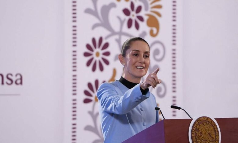 Presidenta Claudia Sheinbaum anuncia Bachetón, un nuevo programa para la conservación de carreteras federales.