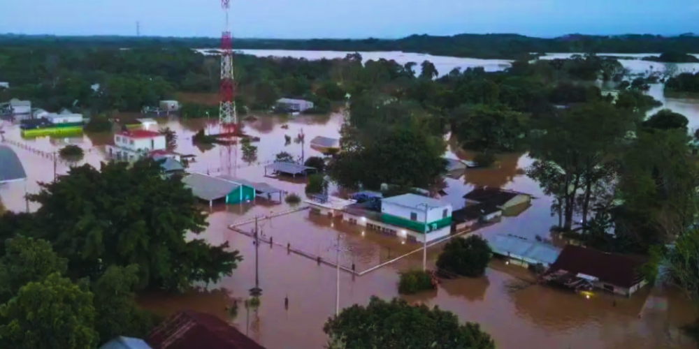 Declaran emergencia en 44 municipios de Veracruz tras paso de la tormenta tropical Nadine