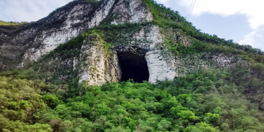 La Cueva de los Murciélagos_ Un Tesoro Natural en Catemaco