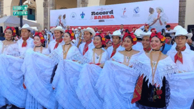 Orgullo veracruzano miles se unen para romper récord bailando “La Bamba”