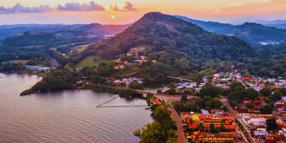 Catemaco, tierra de brujas relatos místicos del enclave esotérico de México