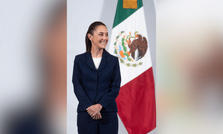 Sheinbaum asegura que en 2025 todas las mexicanas de 60 a 64 años recibirán la Pensión Mujeres Bienestar