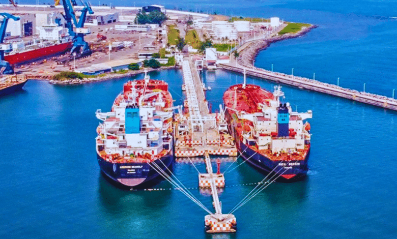 Puerto de Veracruz recibe grúa de última generación