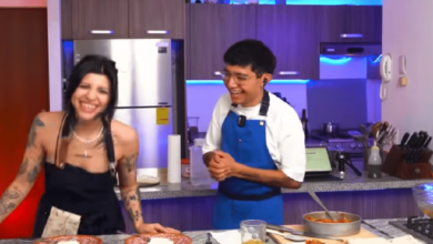 Cazzu bromea sobre México y lanza indirecta a Nodal durante visita gastronómica