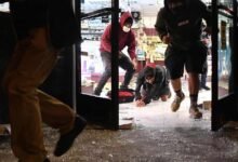Vandalizan tiendas en Los Ángeles y se llevan iPhones, laptops, y joyería. (Foto de internet)