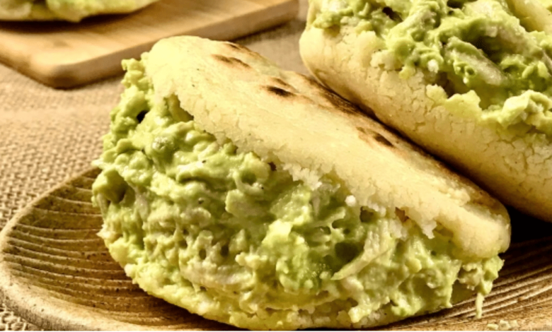 La Reina Pepiada la arepa venezolana que nació de una corona de belleza