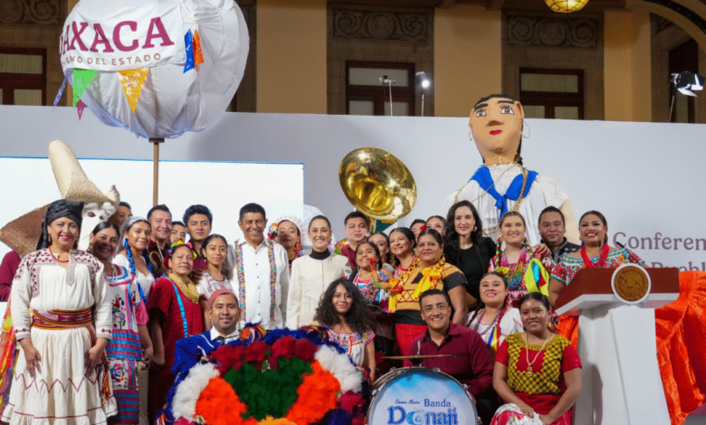 Se presenta la Guelaguetza 2025 en La mañanera del pueblo