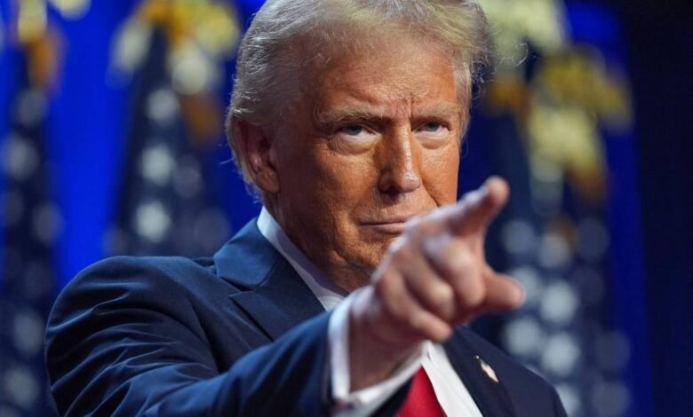 Donald Trump firma su llamada "Gran y Hermosa" ley fiscal (Foto de internet)