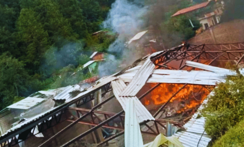 Explosión de pipa daña 12 casas en Soledad Atzompa, Veracruz