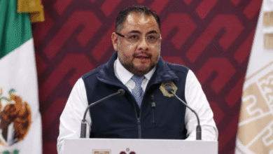 La presidenta Claudia Sheinbaum anunció este lunes, desde Palacio Nacional, dos decisiones clave para su administración: la designación de Omar Reyes Colmenares como nuevo titular de la Unidad de Inteligencia Financiera (UIF)