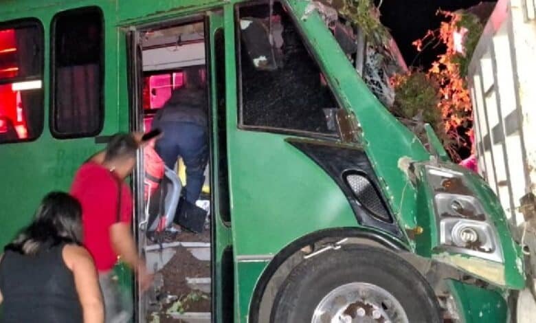 Choque en carretera Coatepec-Jalcomulco deja 15 heridos (Foto de internet)