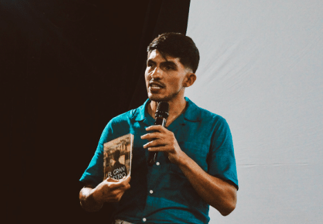 libros superación personal mexicanos,Tonatiuh A. Bayardo,Ricardo Ponce,Alejandra Llamas,Octavio Aguilar,crecimiento personal México,libros,superación personal,autores mexicanos,desarrollo personal,motivación,autoayuda,lectura recomendada,Tonatiuh A. Bayardo,El Gran Maestro