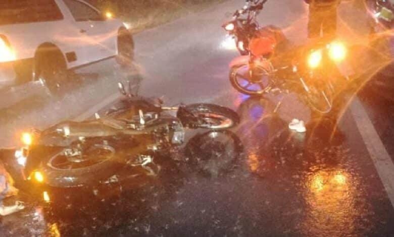 Dos motociclistas fallecen por un rayo en Coatzacoalcos (Foto de internet)