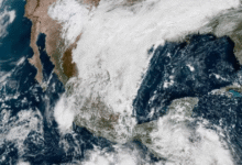 Frente frío y onda tropical causan lluvias intensas en gran parte del país