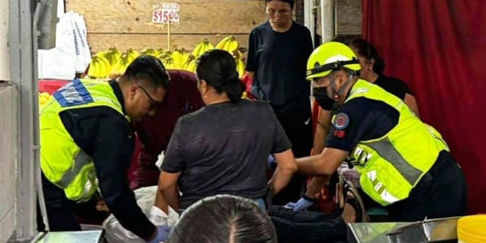 Explosiones en mercado de Orizaba dejan herida a una mujer y su bebé (Foto de internet)