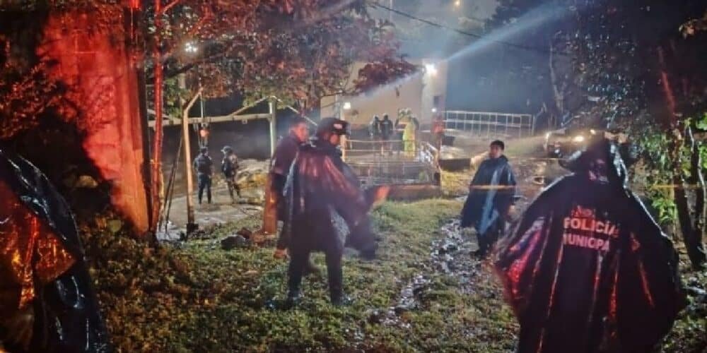Río de Orizaba arrastra a trabajador, ya fue identificado (Foto de internet)