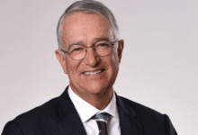 Ricardo Salinas Pliego propone pagar solo el 10% de su deuda con el SAT