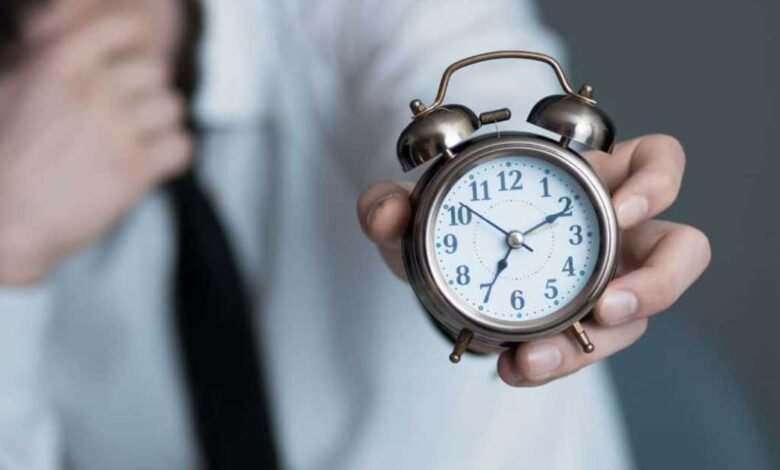 Reforma de 40 horas se aplaza Discusión pasa a 2026