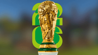LEGO presenta réplica de la Copa del Mundo para construir