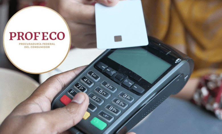 Profeco advierte, pagar solo el mínimo de la tarjeta en Navidad puede generar deudas costosas