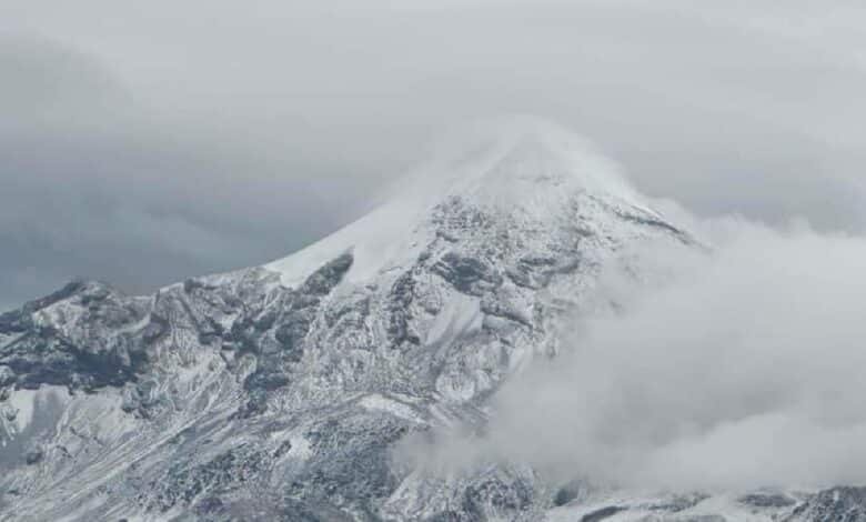 Confirman nevadas en aledaños a el Pico de Orizaba y Cofre de Perote (Foto de internet)