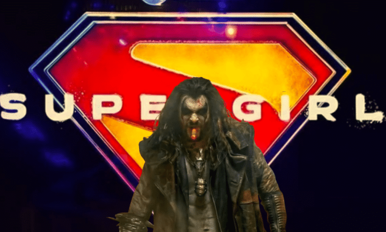 Jason Momoa vuelve a transformar por completo su imagen para dar vida a Lobo, uno de los personajes más extremos del universo DC, en la próxima película Supergirl. Un reciente teaser ha encendido el entusiasmo de los seguidores, al mostrar al actor con un aspecto radicalmente distinto y fiel al icónico antihéroe.